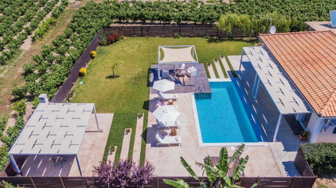 Madini Luxury Villa With Private Heated Pool Vanato Bagian luar foto